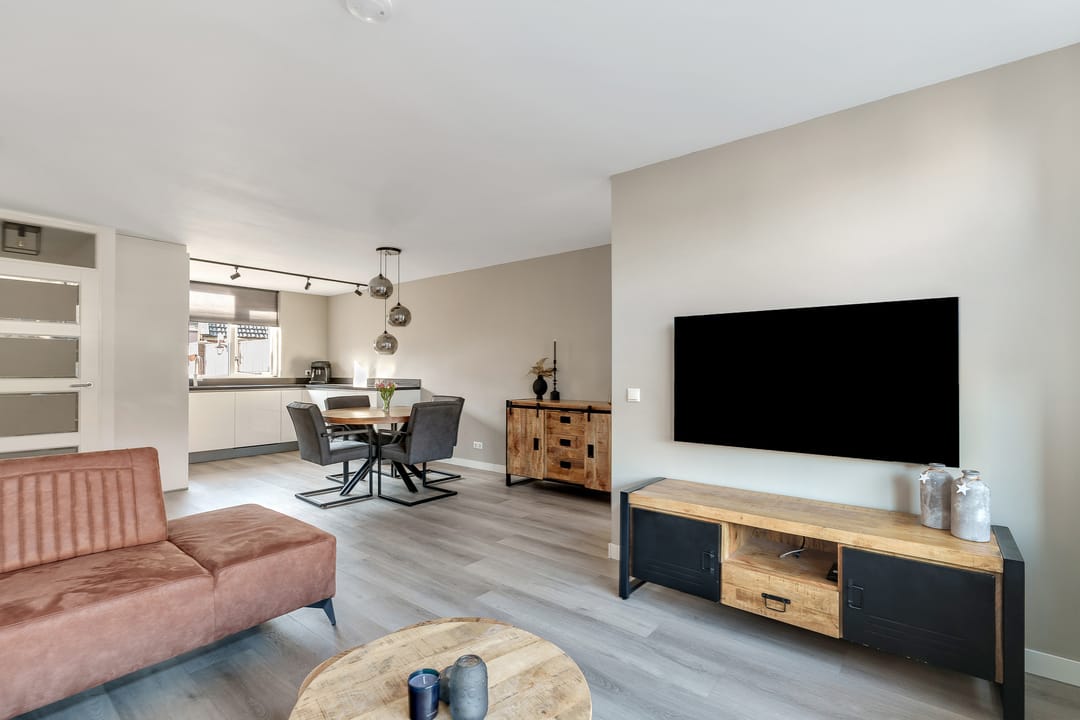 Foto 7 van Weegbree 11