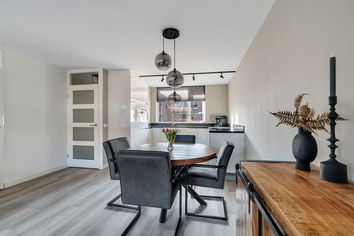 Foto 9 van Weegbree 11