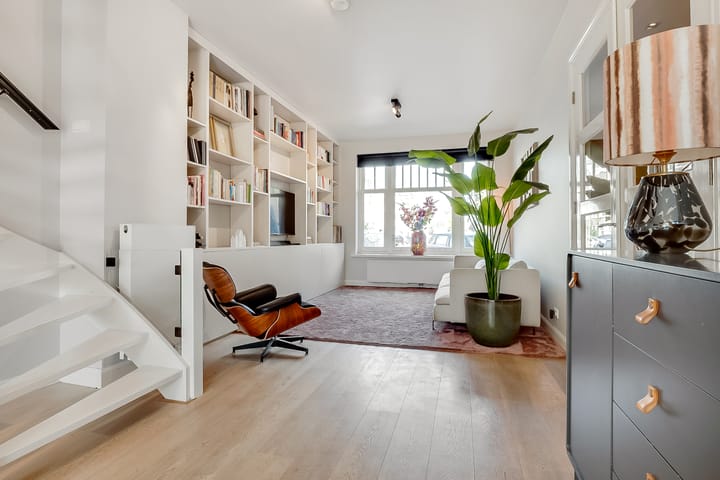 Foto 6 van Uiterwaardenstraat 63-H