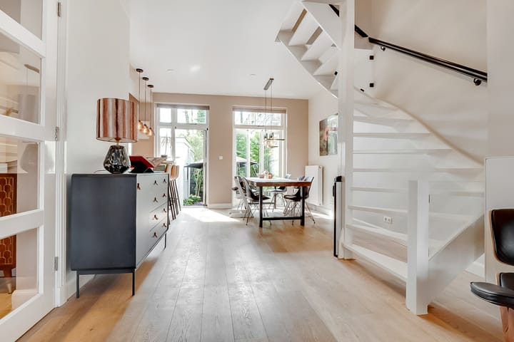 Foto 10 van Uiterwaardenstraat 63-H