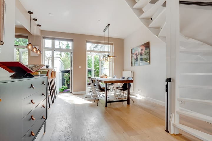 Foto 11 van Uiterwaardenstraat 63-H