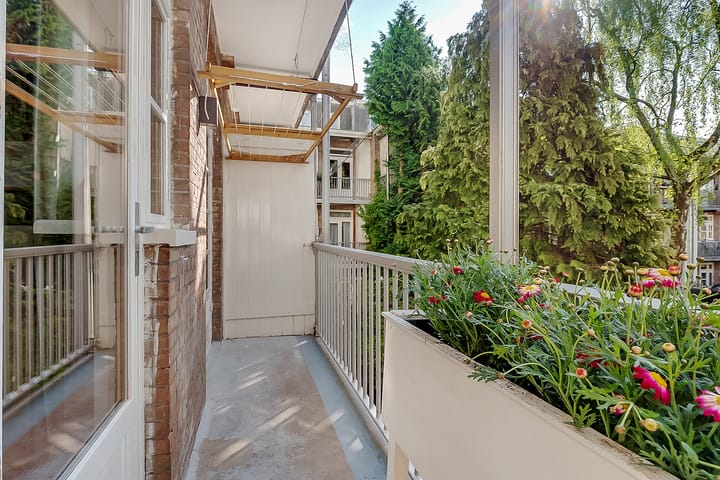 Foto 35 van Uiterwaardenstraat 63-H