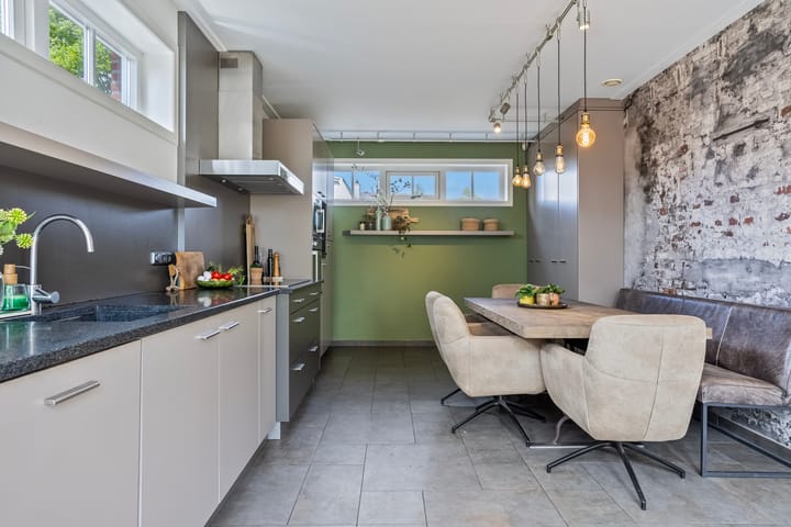 Foto 4 van Bredevoortsestraatweg 64-A