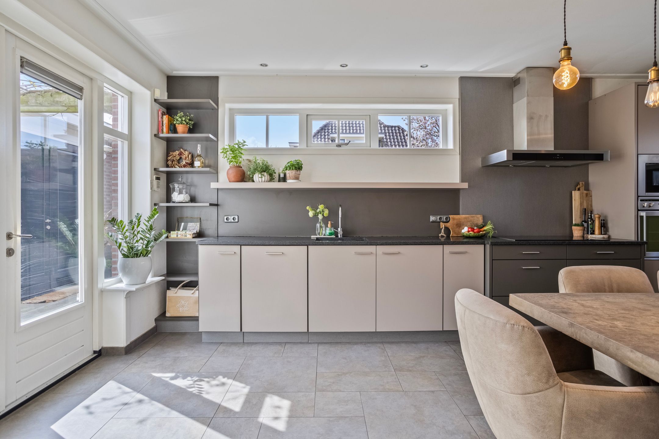 Foto 18 van Bredevoortsestraatweg 64-A