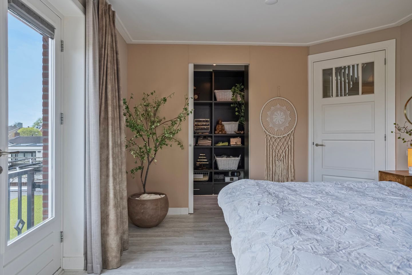 Foto 25 van Bredevoortsestraatweg 64-A