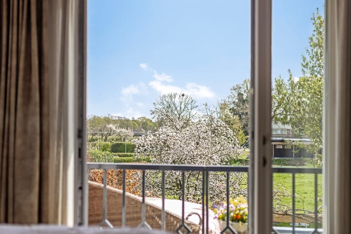 Photo 27 of Bredevoortsestraatweg 64-A