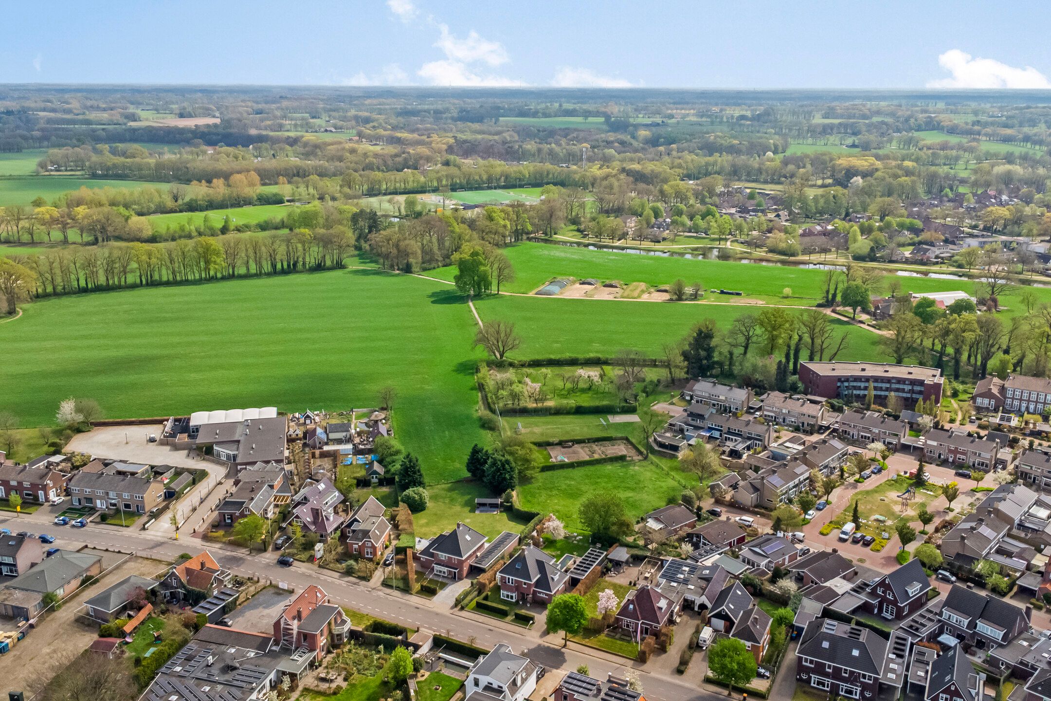 Foto 63 van Bredevoortsestraatweg 64-A