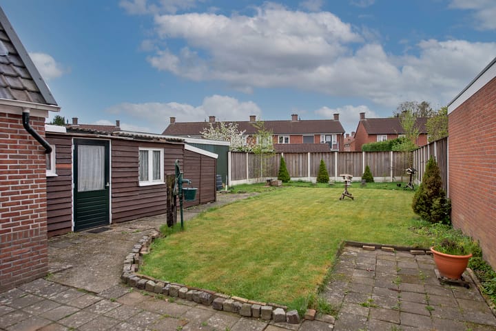 Foto 29 van Willem-Alexanderweg 15