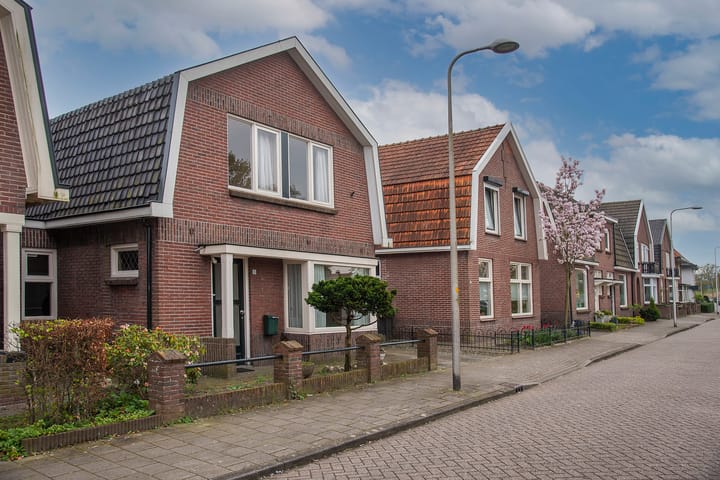 Foto 32 van Willem-Alexanderweg 15