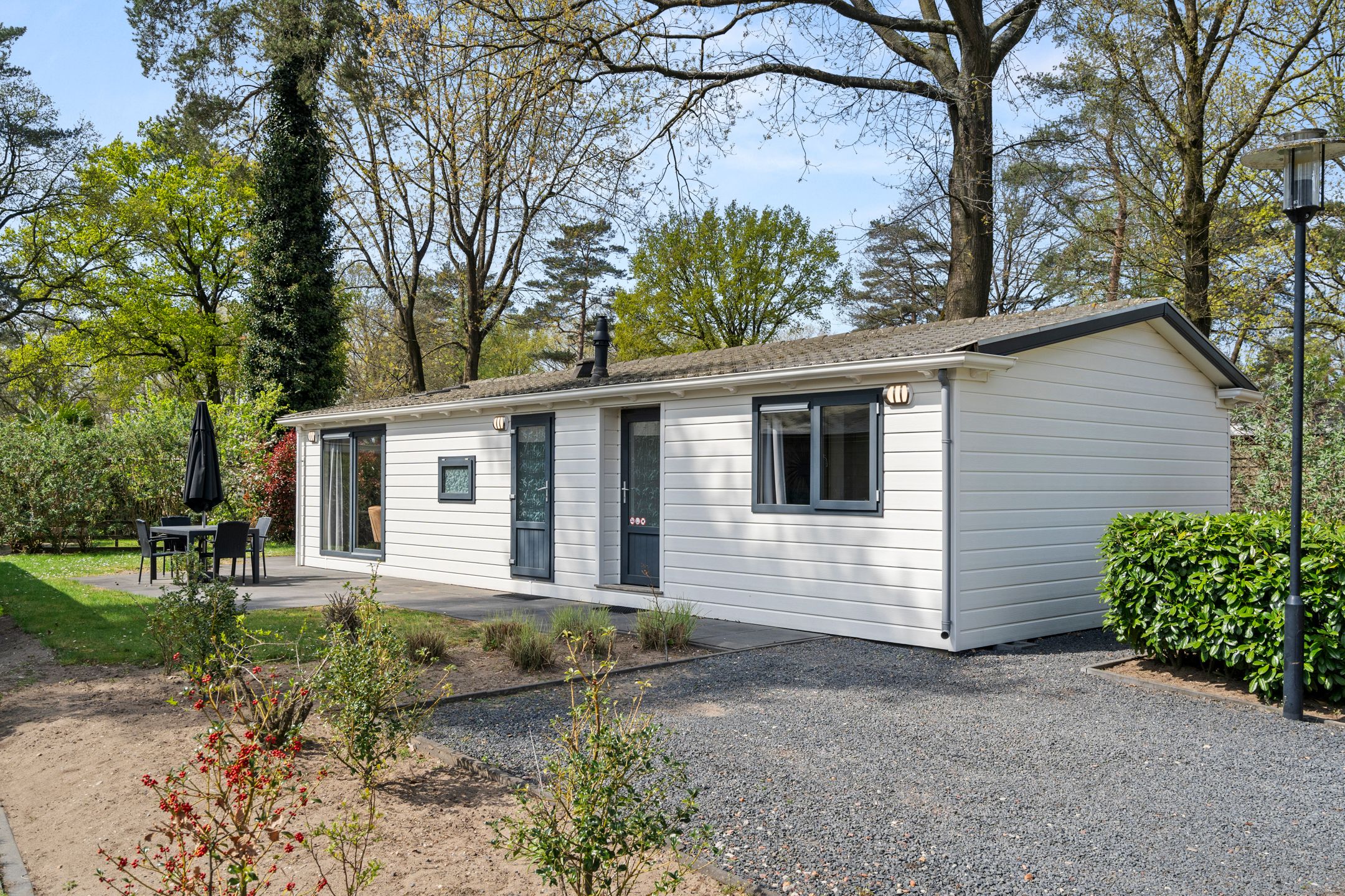 2-bedroom freehold villa in Ede — photo 5 of 5