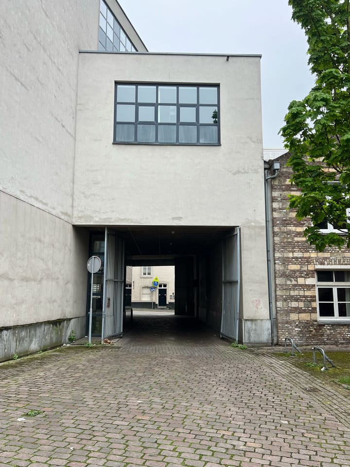 Foto 9 van Helmstraat 2