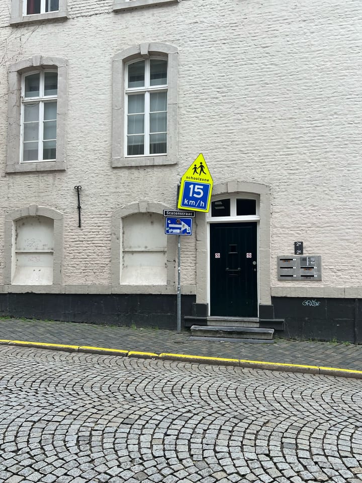 Foto 13 van Helmstraat 2