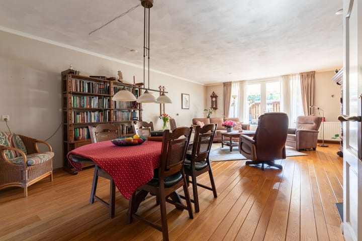 Foto 10 van Burgemeester Hoekstrastraat 22