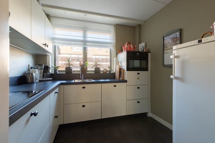 Foto 16 van Burgemeester Hoekstrastraat 22