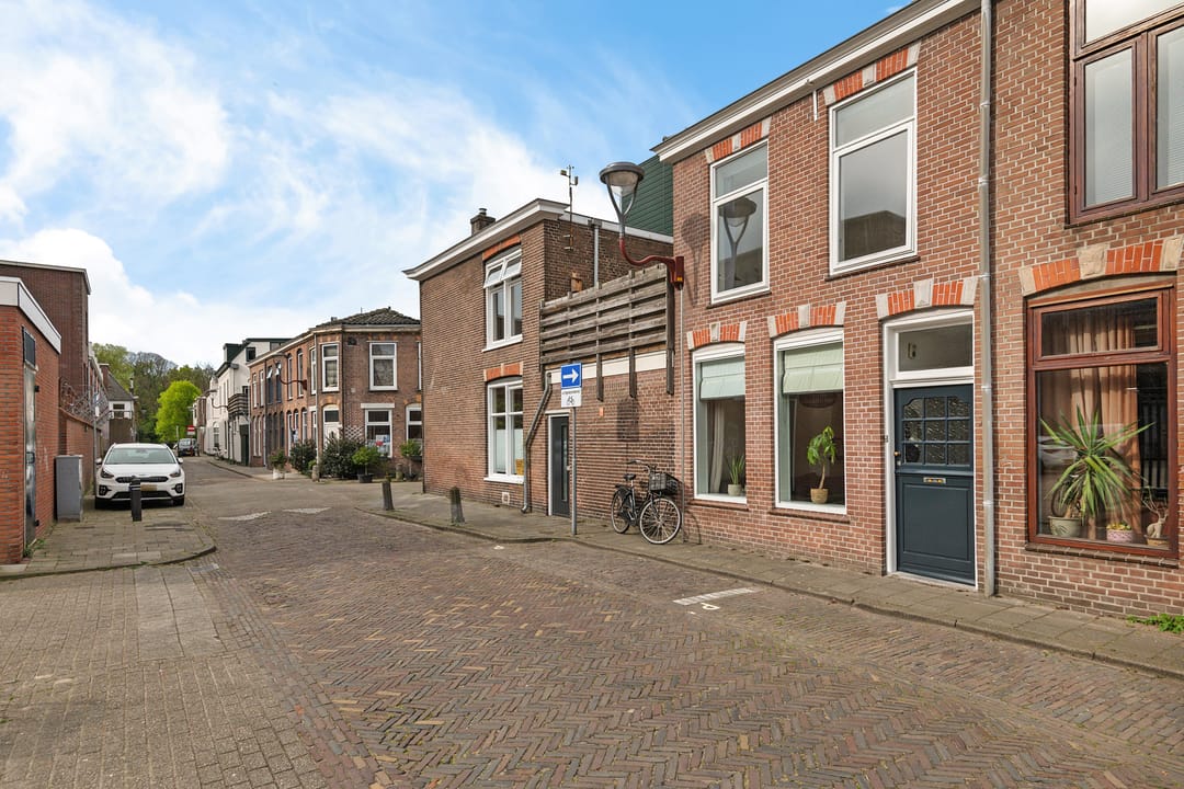 Photo 8 of Gashouderstraat 7