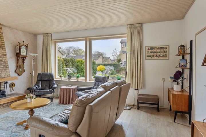 Foto 9 van van Essenstraat 32