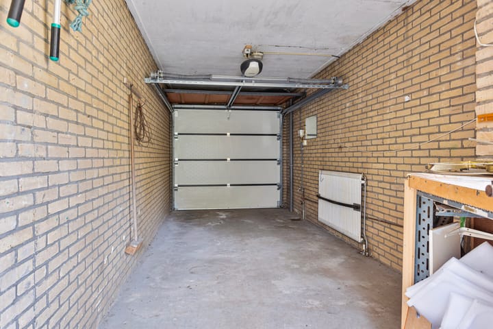 Foto 26 van van Essenstraat 32