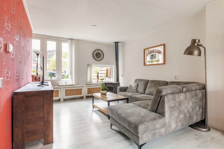 Foto 10 van Wibrandastate 17