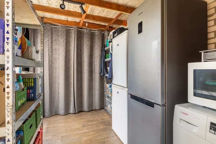 Foto 17 van Wibrandastate 17