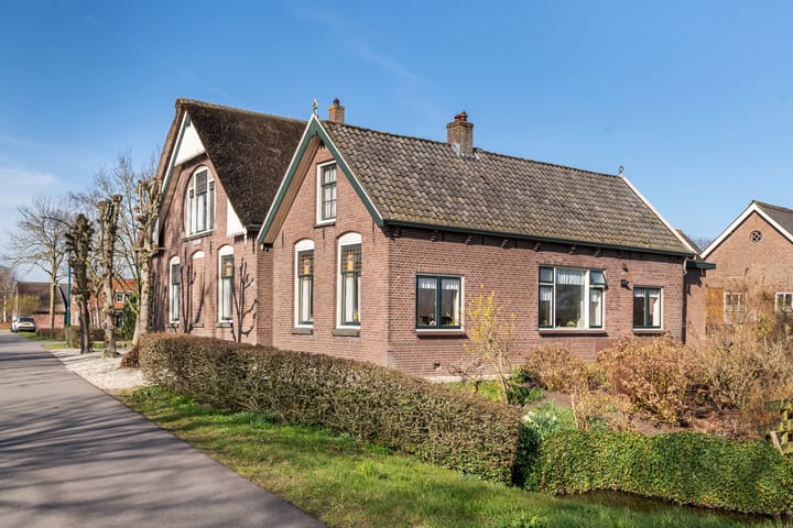 Foto 8 van Benedeneind NZ 394