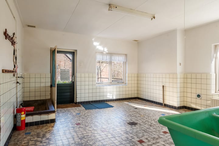 Foto 28 van Benedeneind NZ 394