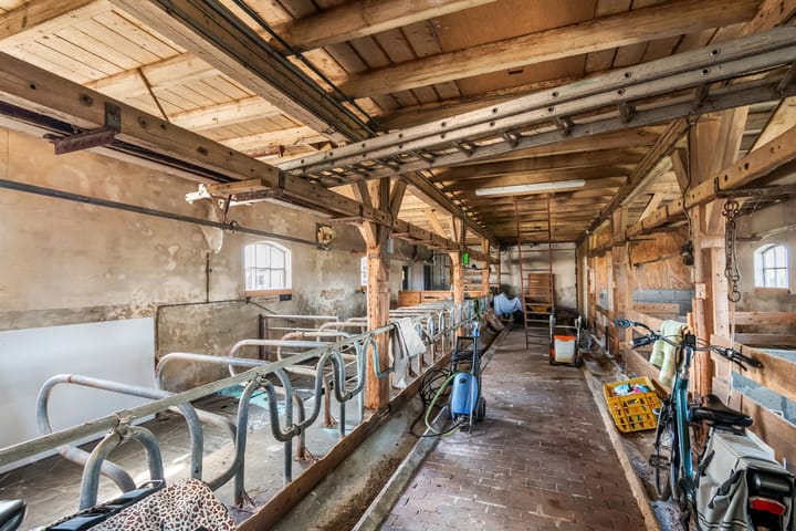 Foto 32 van Benedeneind NZ 394