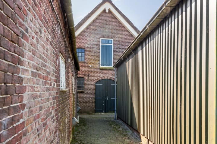 Foto 34 van Benedeneind NZ 394