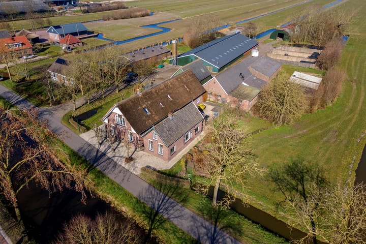 Foto 41 van Benedeneind NZ 394