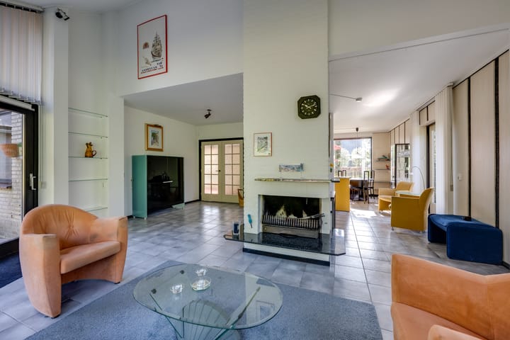 Foto 15 van Essenlaan 4