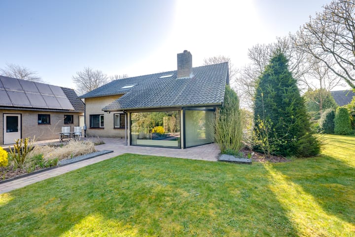 Foto 49 van Essenlaan 4