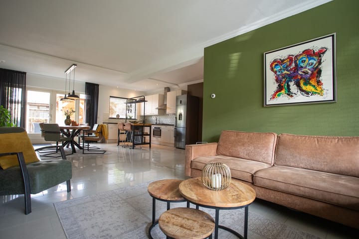 Foto 16 van Brucknerstraat 3