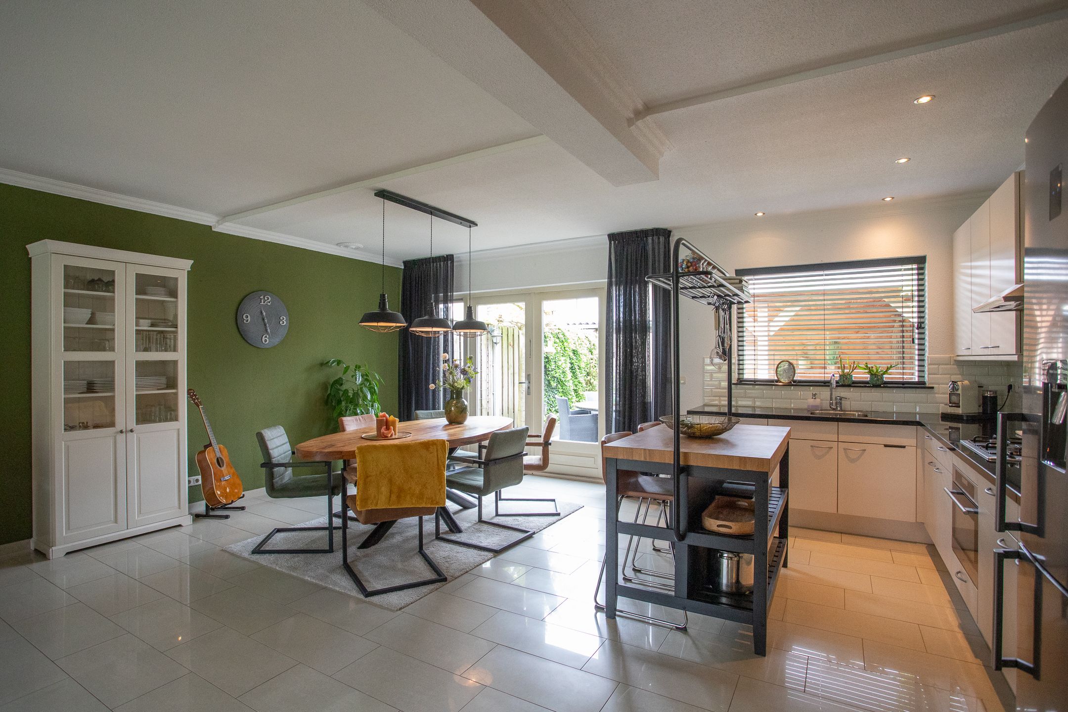 Foto 18 van Brucknerstraat 3