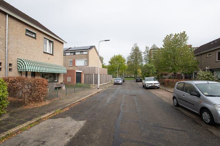 Foto 50 van Brucknerstraat 3