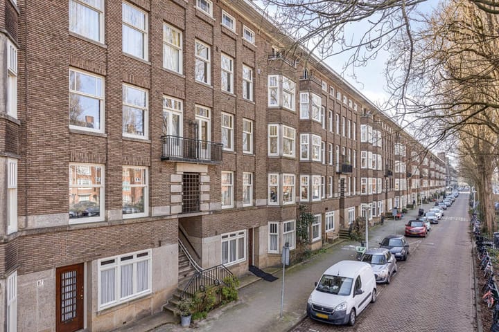 Photo 21 of Rooseveltlaan 121-2