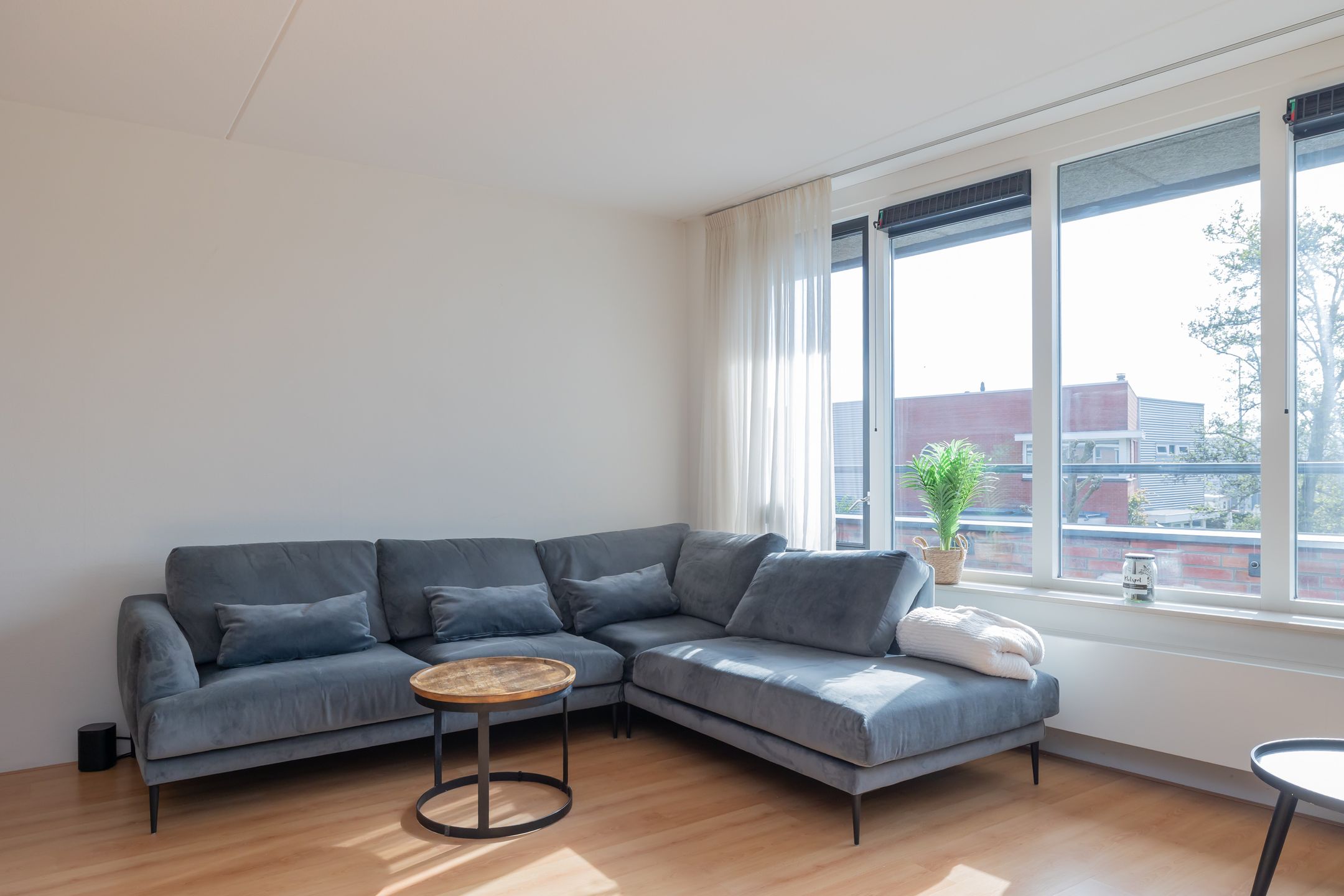 Photo 3 of 's-Gravendamseweg 16-J