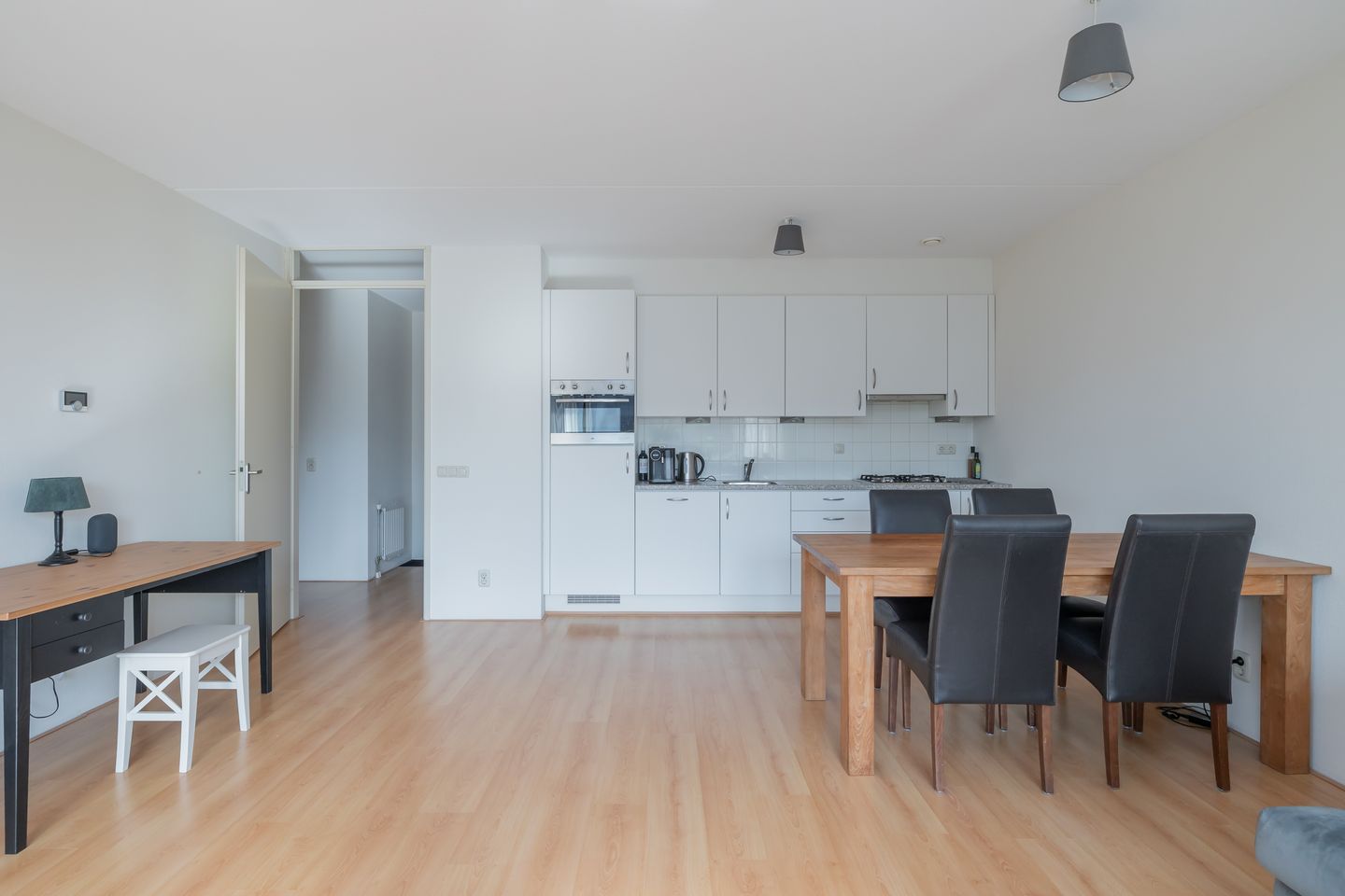 Photo 5 of 's-Gravendamseweg 16-J