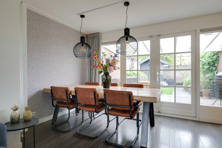 Photo 15 of Ariënsstraat 25