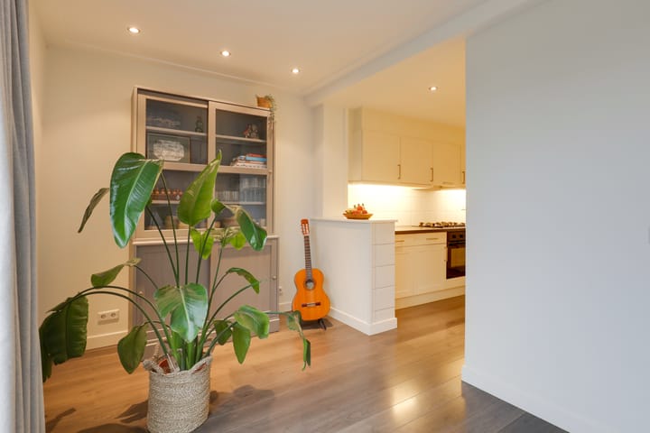 Photo 20 of Ariënsstraat 25