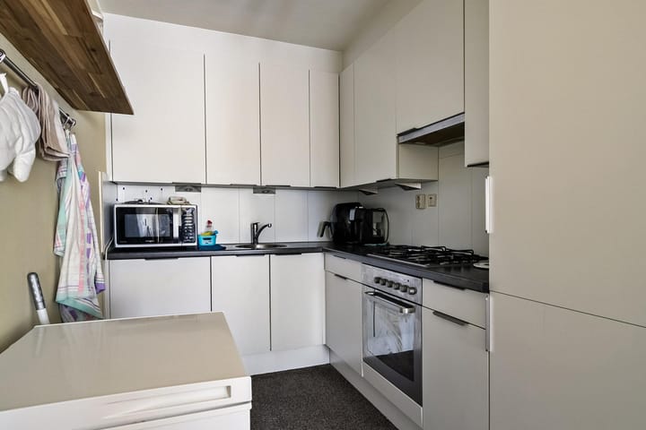 Foto 13 van Piet Paaltjensplein 60