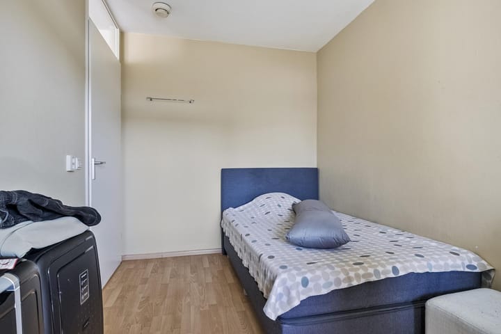 Foto 22 van Piet Paaltjensplein 60