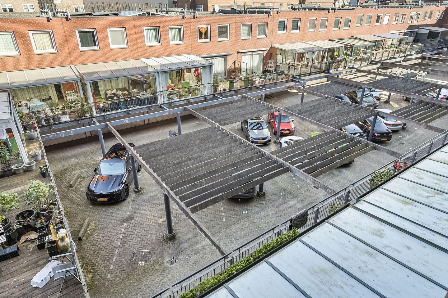 Photo 25 of Piet Paaltjensplein 60