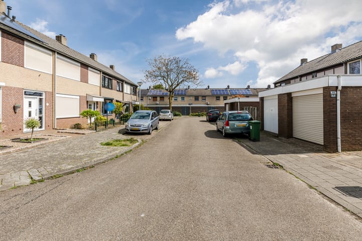 Foto 32 van Karel van Brimeustraat 4