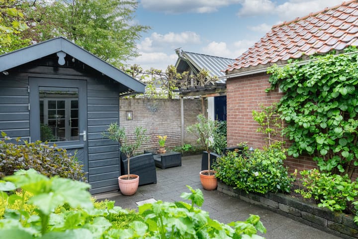 Photo 55 of Ariënsstraat 25