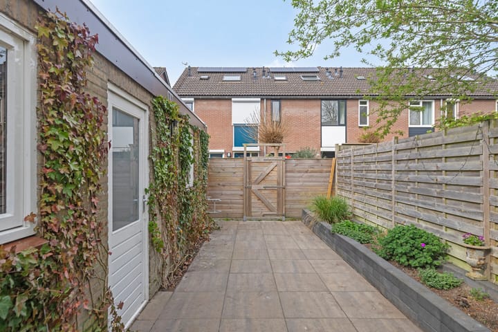 Foto 36 van J.W. Schuurmanstraat 81