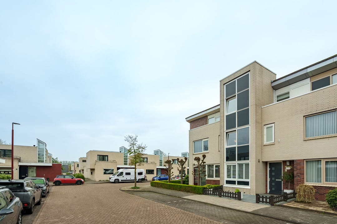 Photo 2 of Jan van Beershove 14