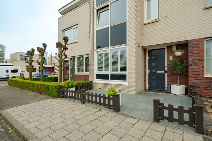 Photo 4 of Jan van Beershove 14