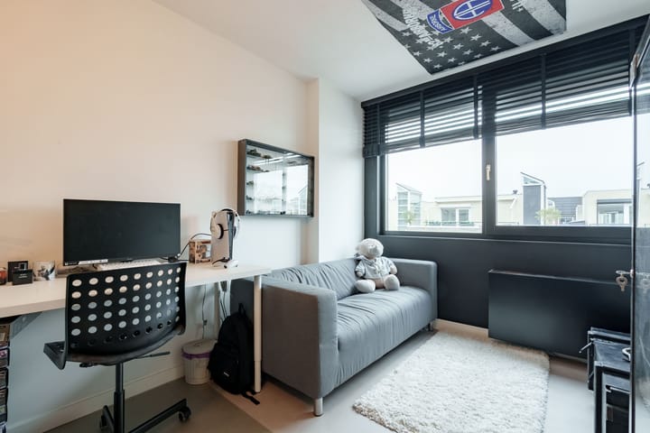 Photo 17 of Jan van Beershove 14