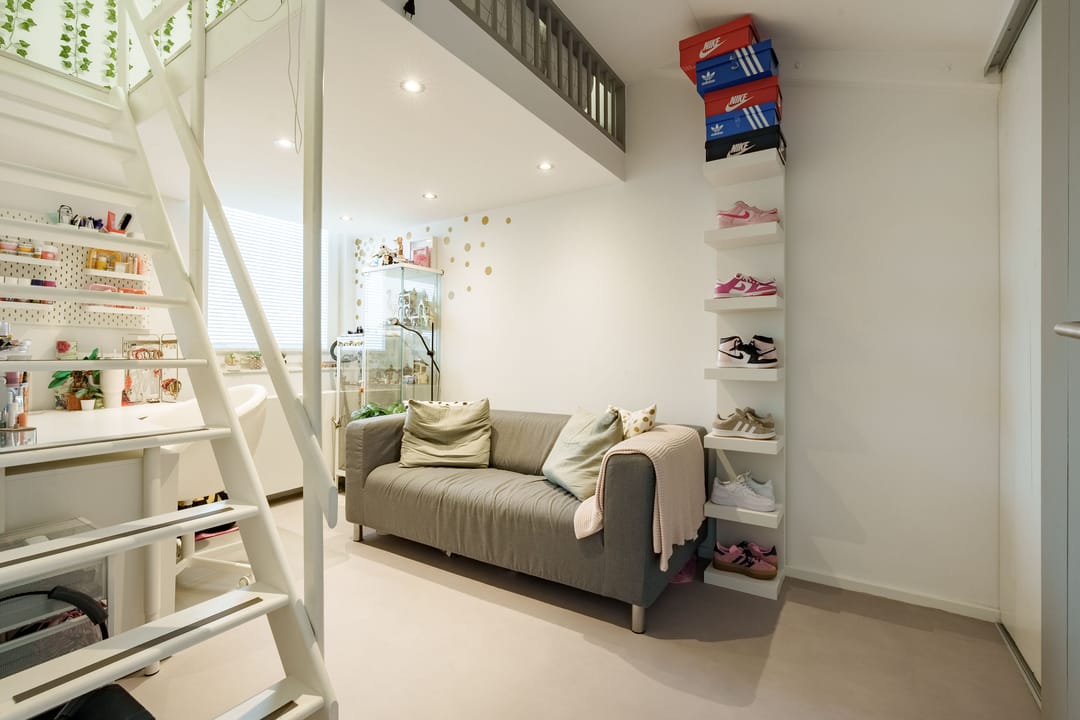 Photo 23 of Jan van Beershove 14