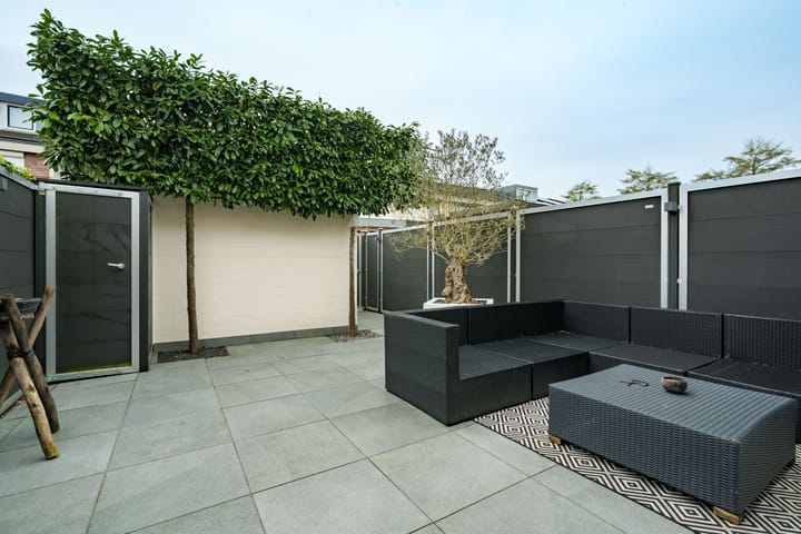 Photo 25 of Jan van Beershove 14