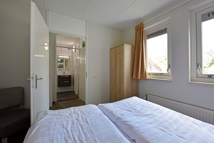 Photo 16 of Zwembadweg 1-077